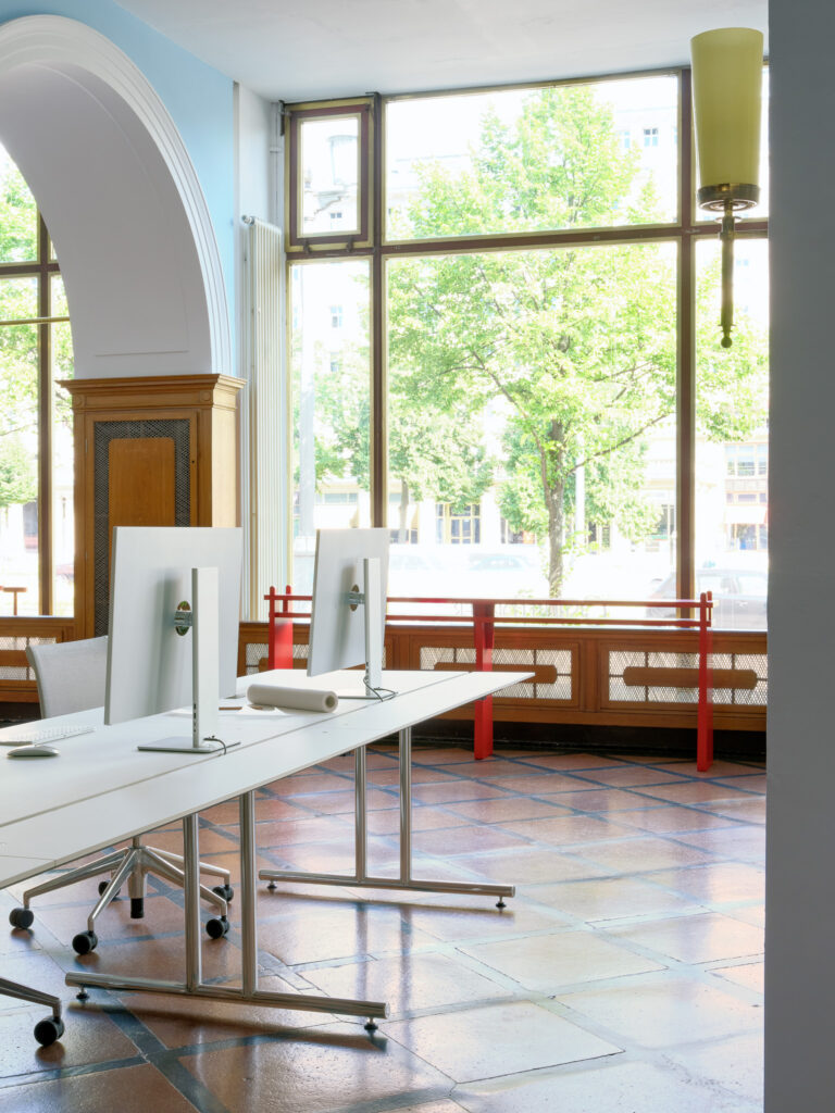 showroom Gisbert Pöppler, KMA Berlin